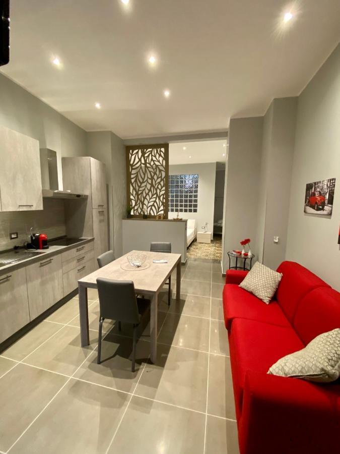 Vecchia Ognina Apartments Catania - Free Parking Buitenkant foto