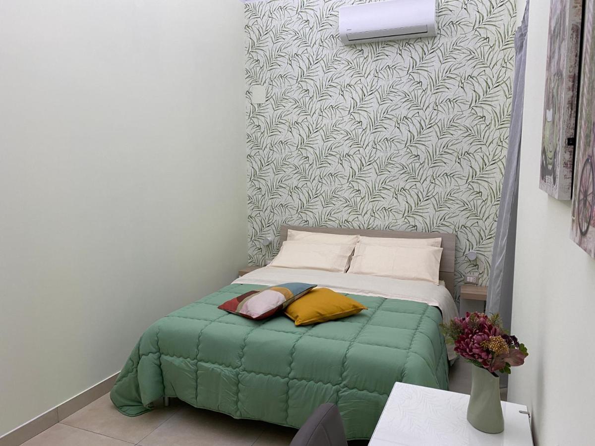 Vecchia Ognina Apartments Catania - Free Parking Buitenkant foto