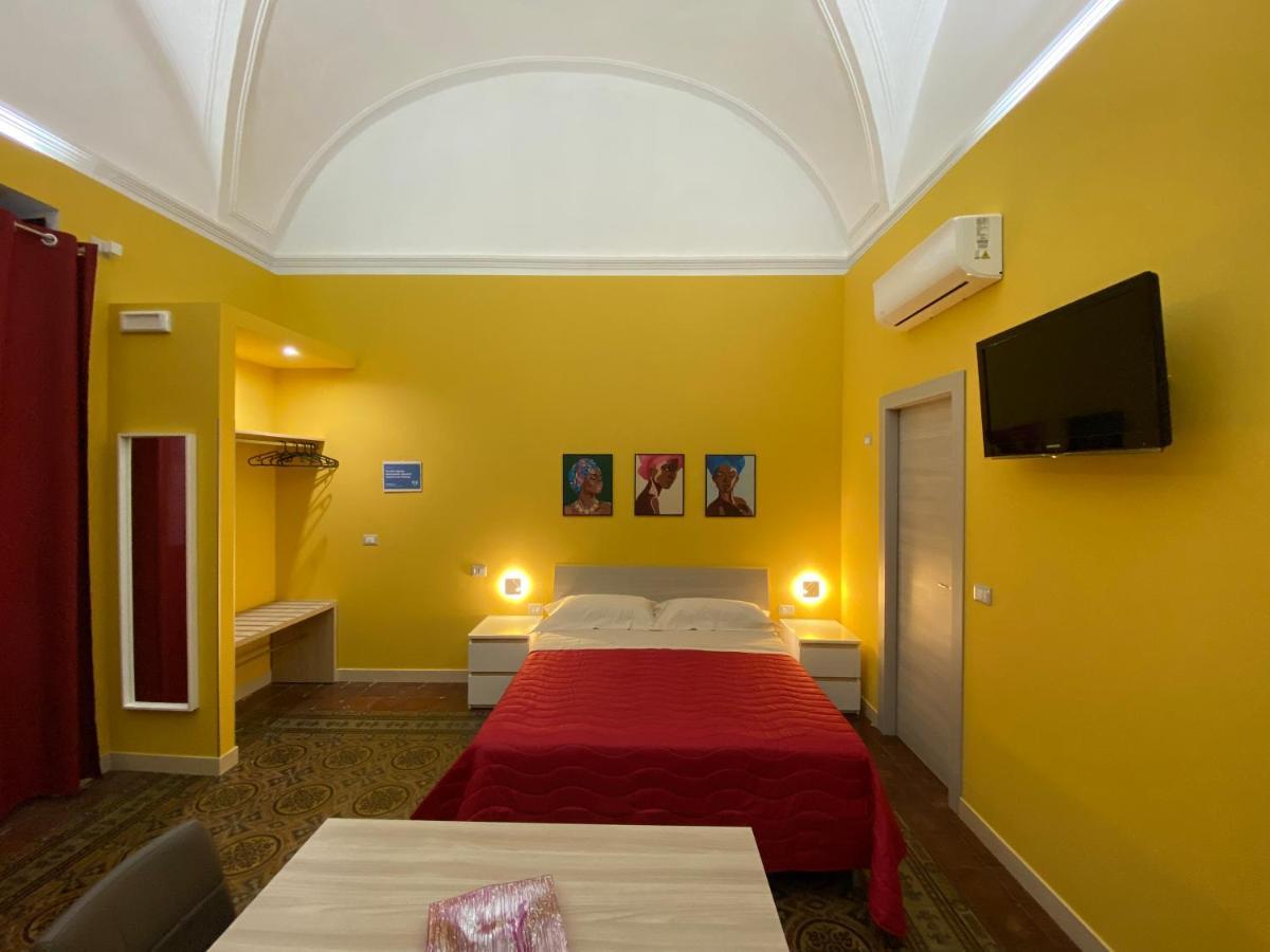 Vecchia Ognina Apartments Catania - Free Parking Buitenkant foto